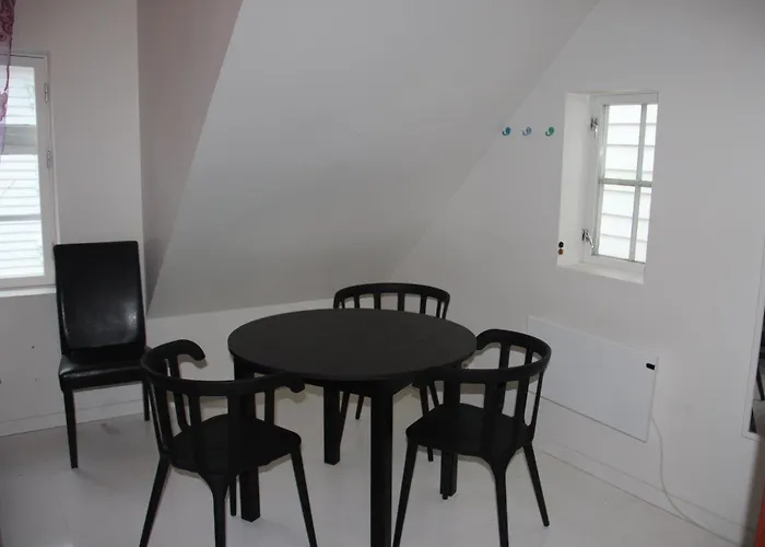 Skuteviken Anno 1790 Apartman *